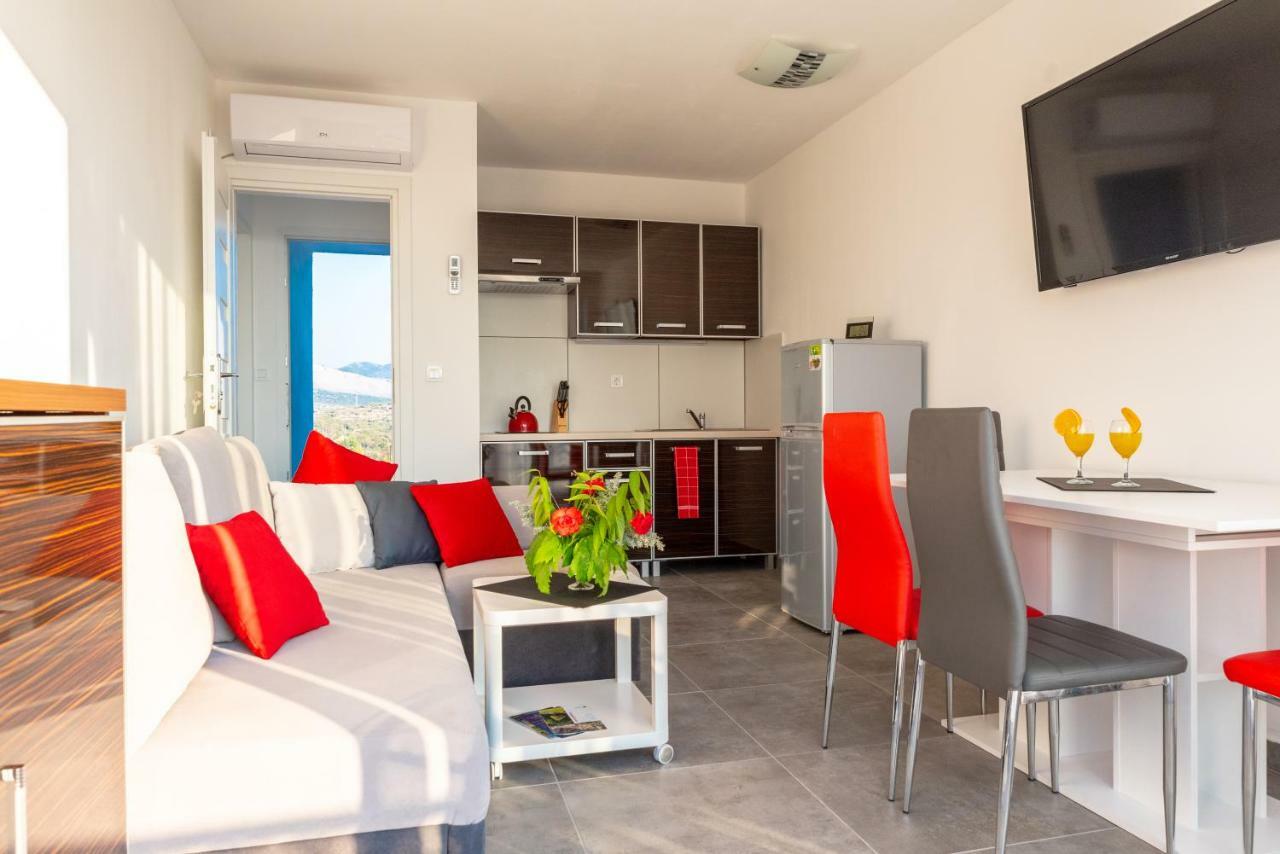Apartmani Dalmacjia Grebaštica Exterior foto